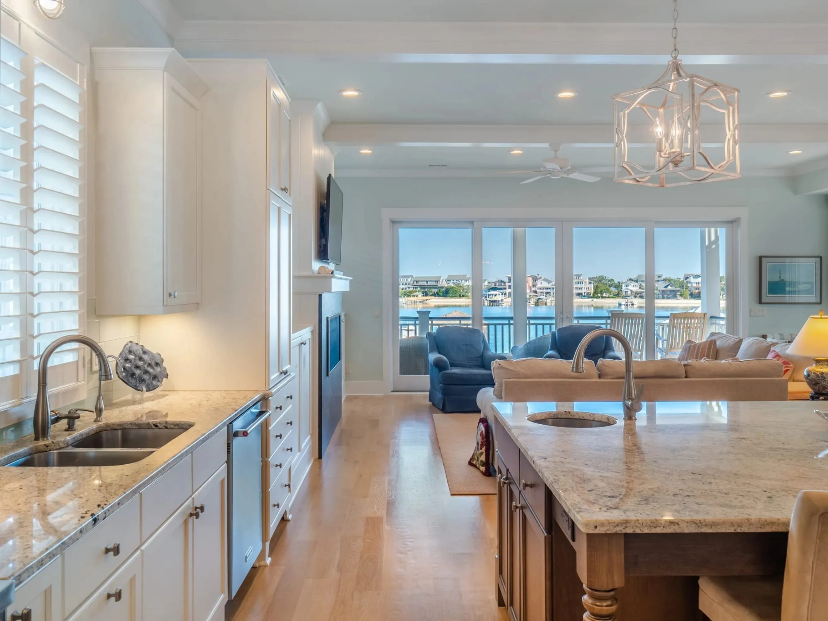 Modern Coastal house Plan with Spacious Design and Blueprint