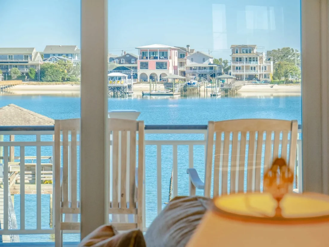 Modern Coastal house Plan with Spacious Design and Blueprint