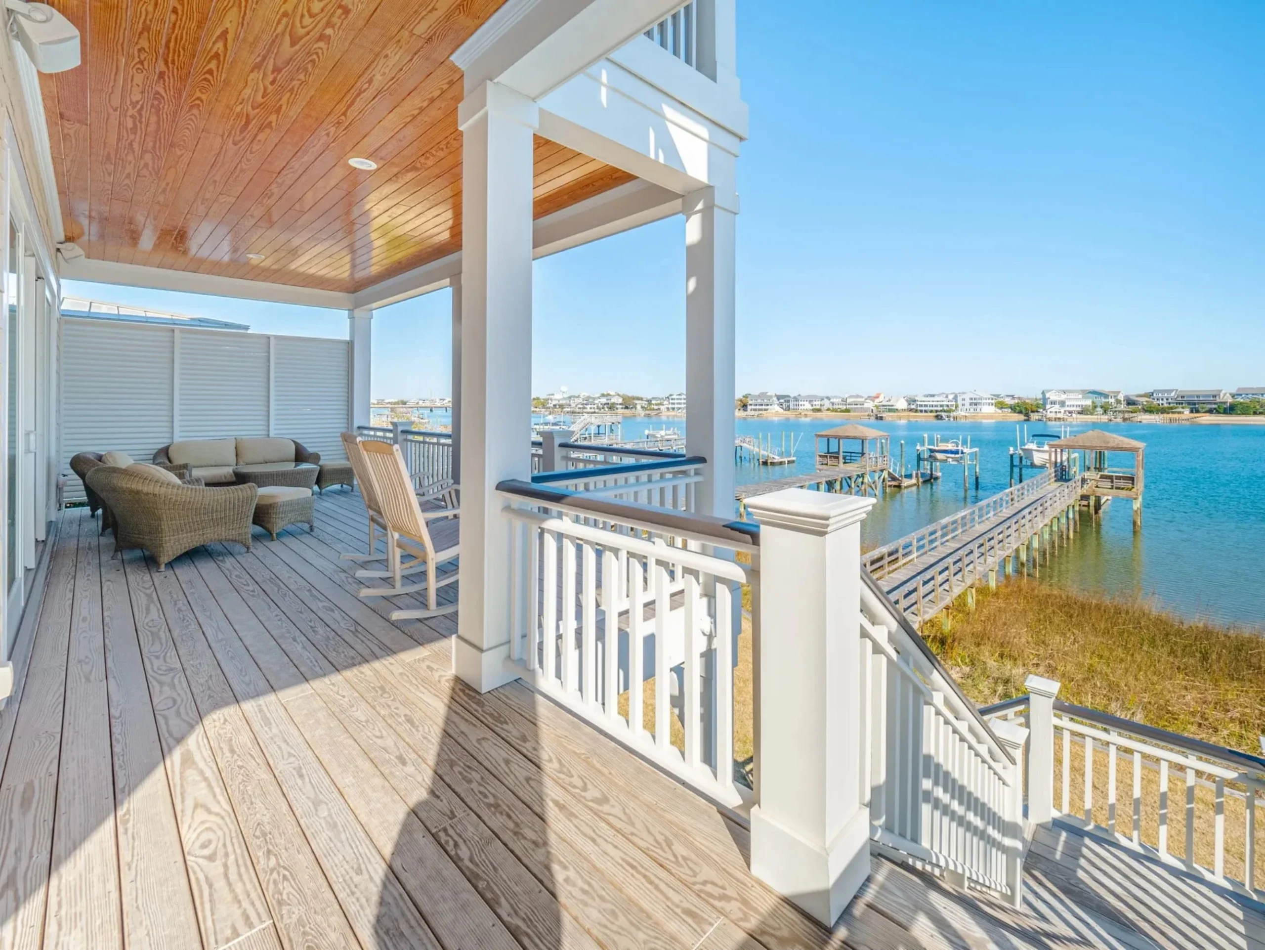 Modern Coastal house Plan with Spacious Design and Blueprint