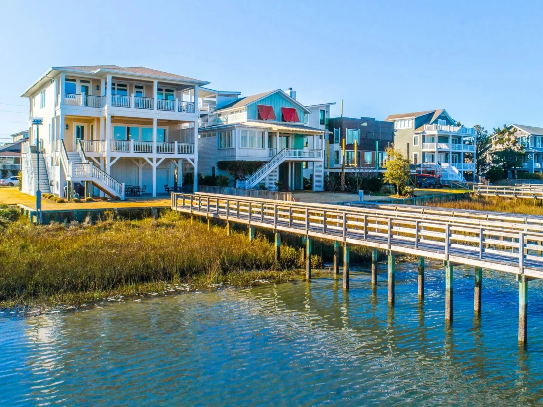 Modern Coastal house Plan with Spacious Design and Blueprint