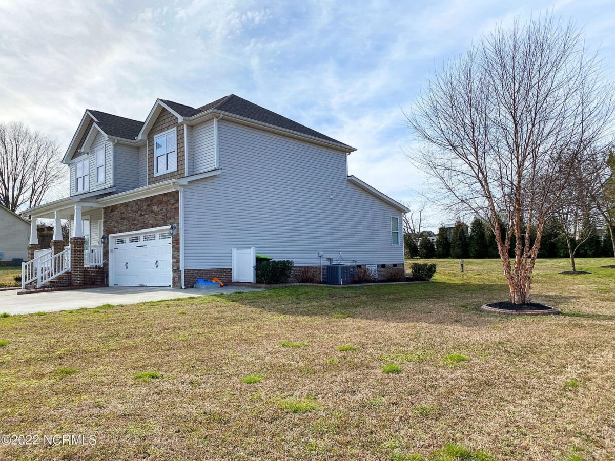 3 Bedroom house Plan with CAD Blueprints for Modern Designs