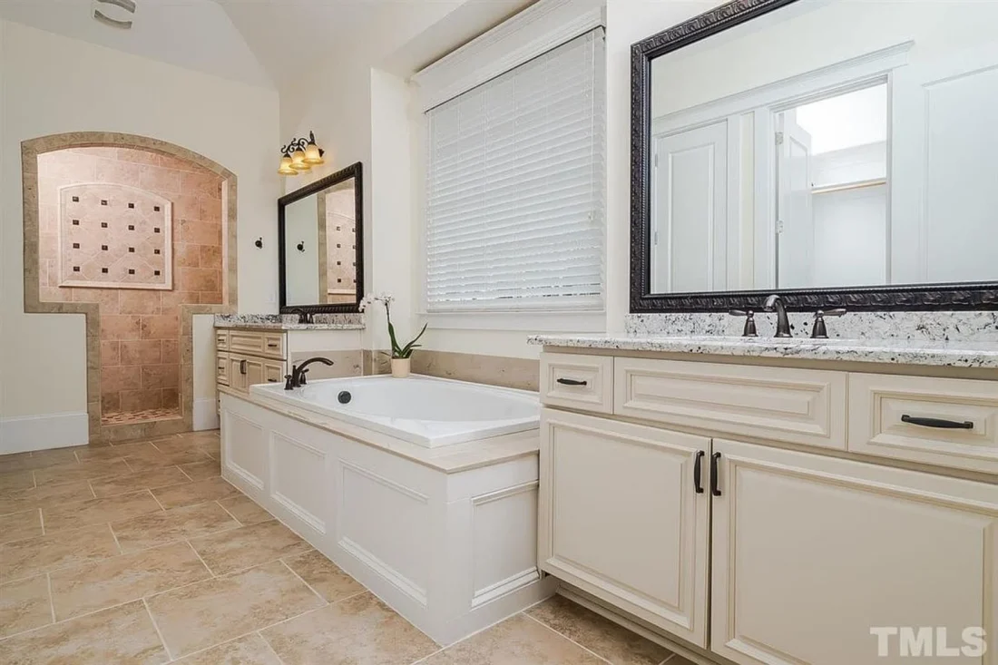 Modern Craftsman house Plan with Luxury Features and CAD Designs