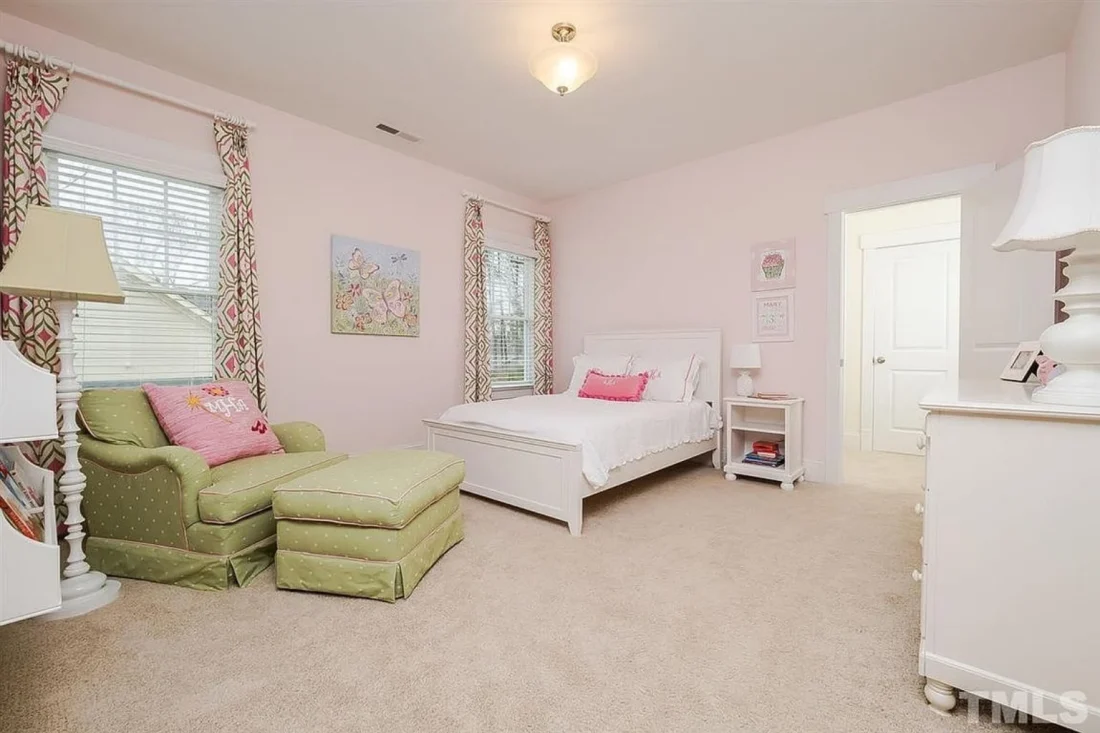 Modern Craftsman house Plan with Luxury Features and CAD Designs