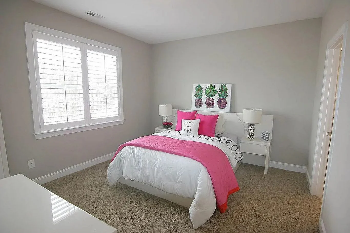 Spacious 5-Bedroom house Plan with Stunning Floor Designs