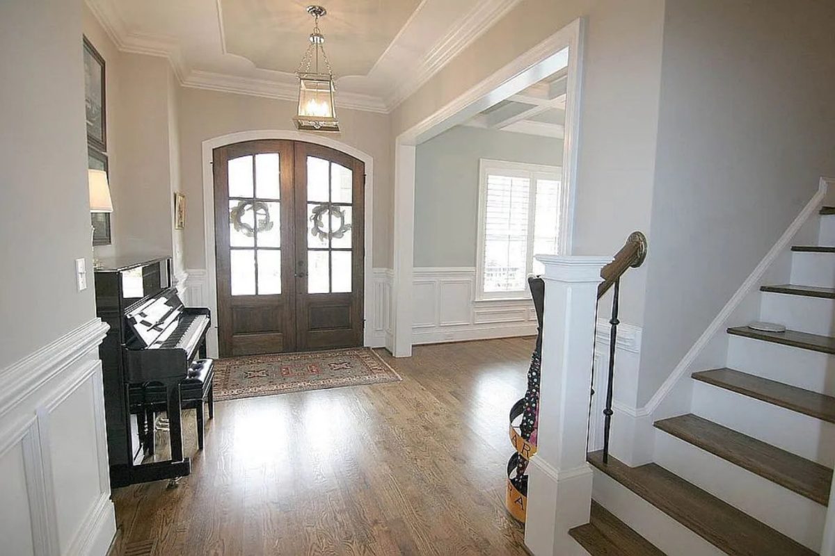 Spacious 5-Bedroom house Plan with Stunning Floor Designs