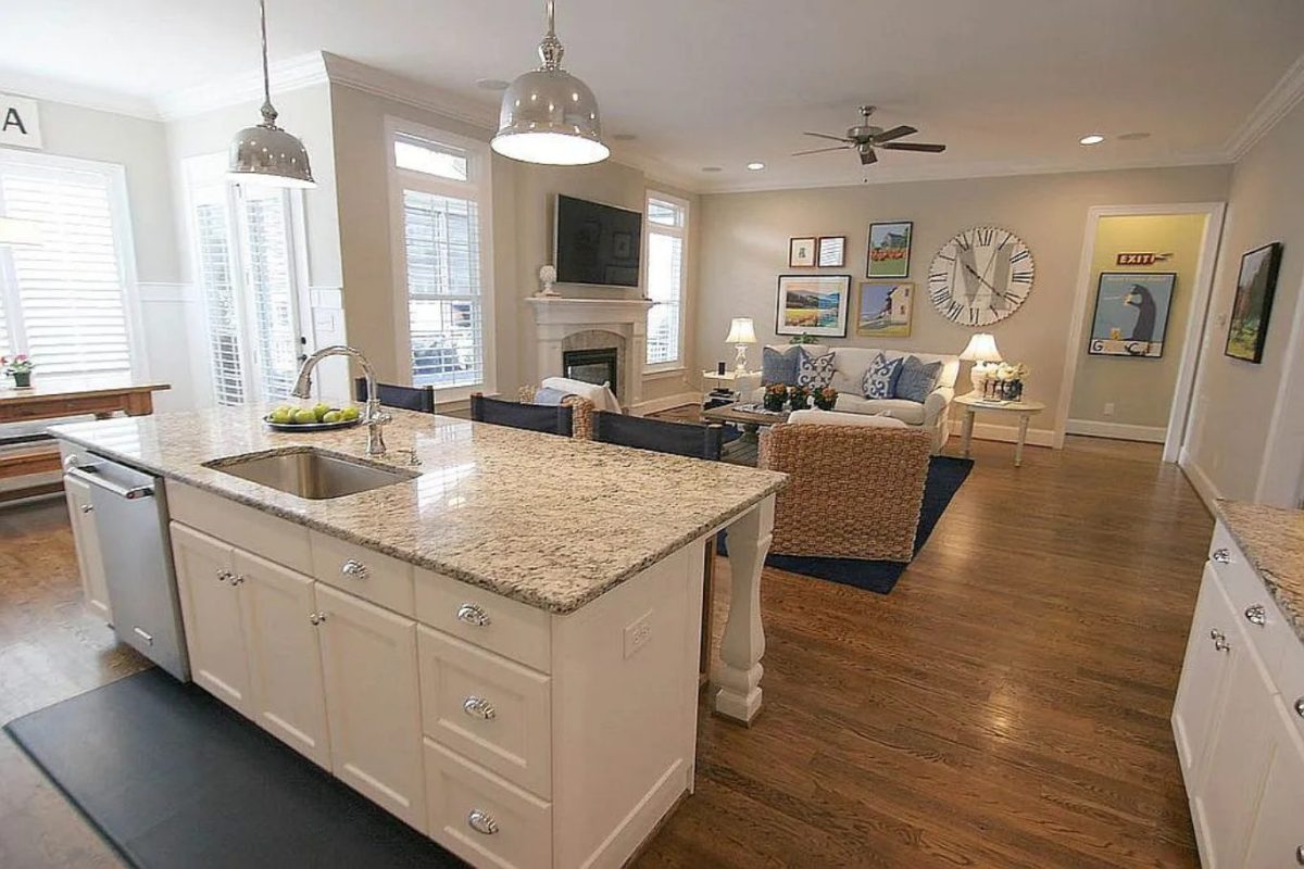 Spacious 5-Bedroom house Plan with Stunning Floor Designs