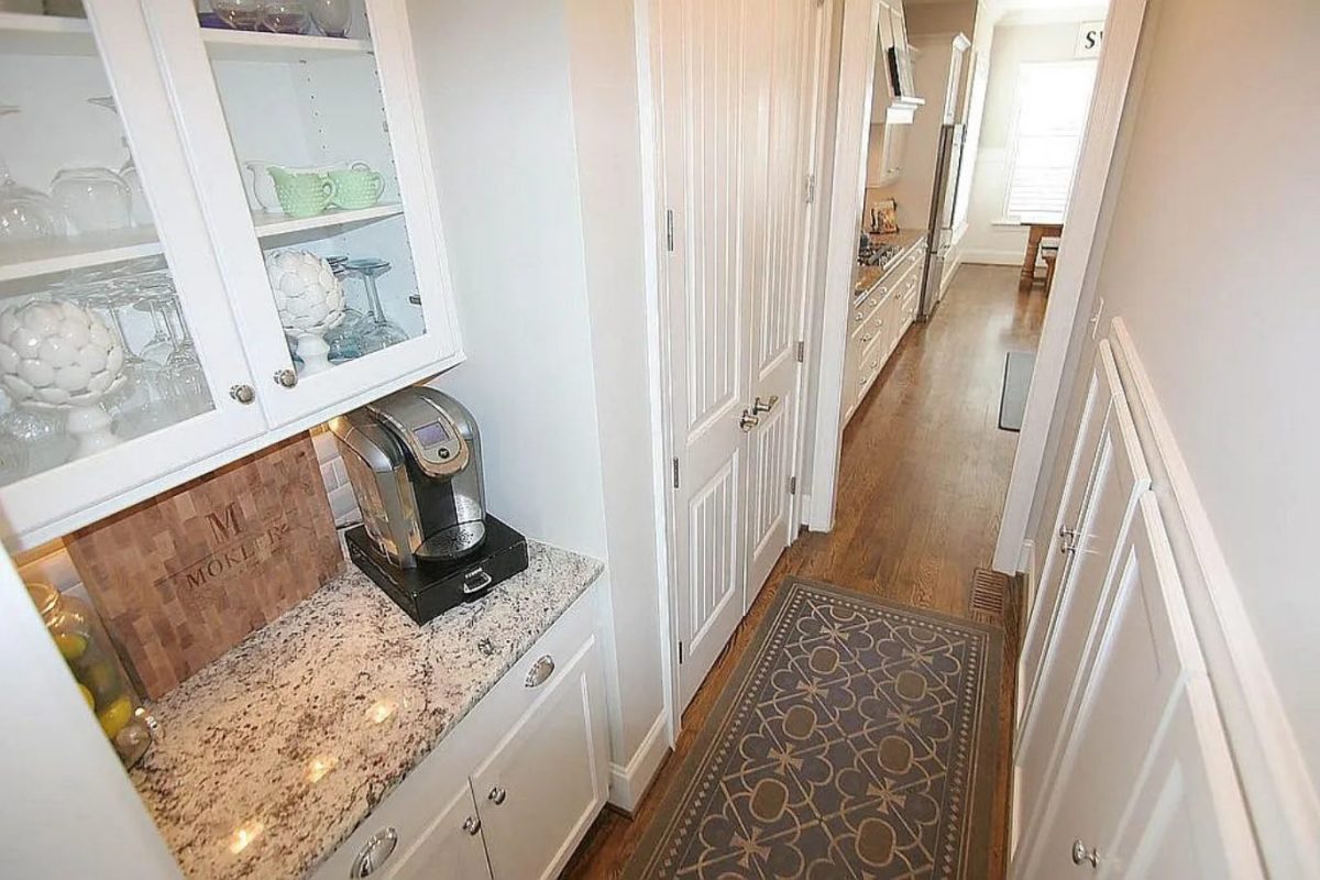 Spacious 5-Bedroom house Plan with Stunning Floor Designs