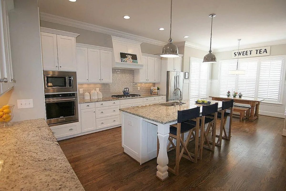 Spacious 5-Bedroom house Plan with Stunning Floor Designs