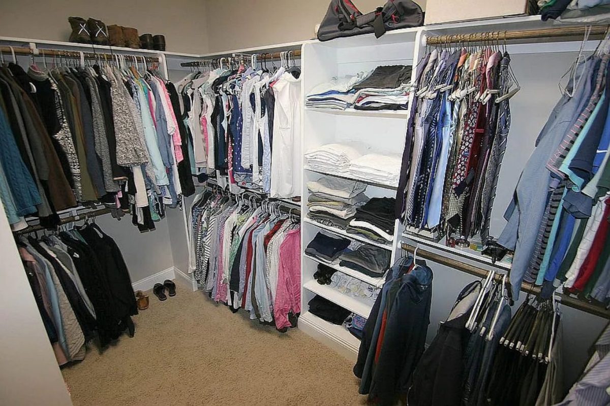 Spacious 5-Bedroom house Plan with Stunning Floor Designs