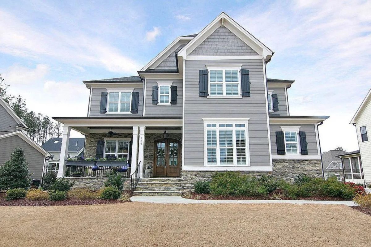 Spacious 5-Bedroom house Plan with Stunning Floor Designs