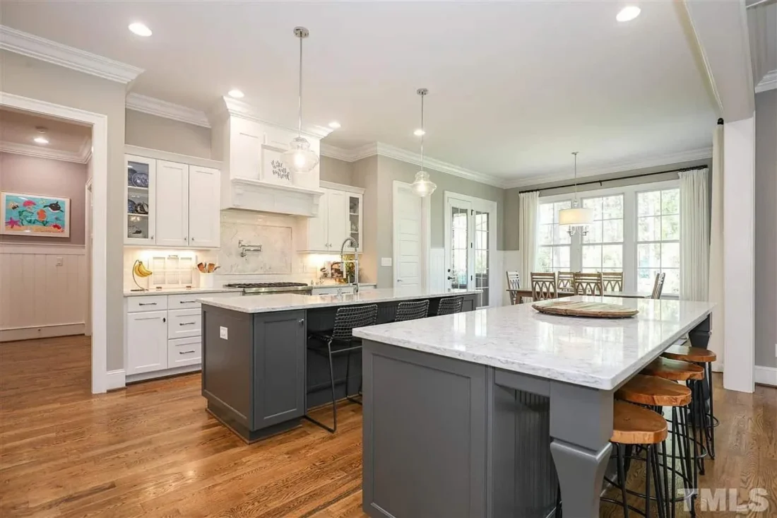 Spacious house Plan with Detailed CAD Floor Plan