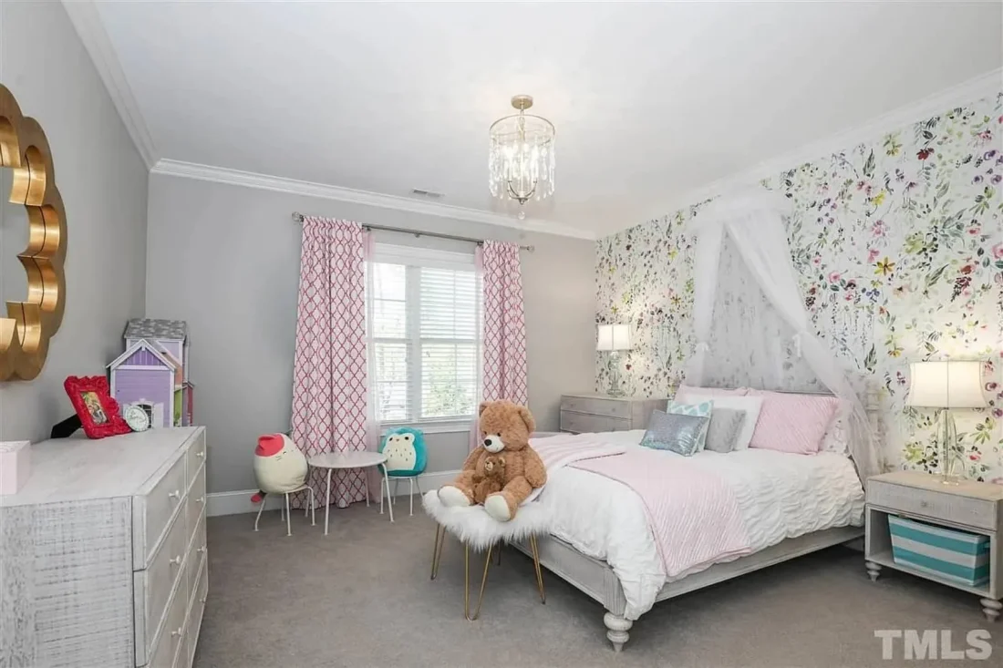 Spacious house Plan with Detailed CAD Floor Plan