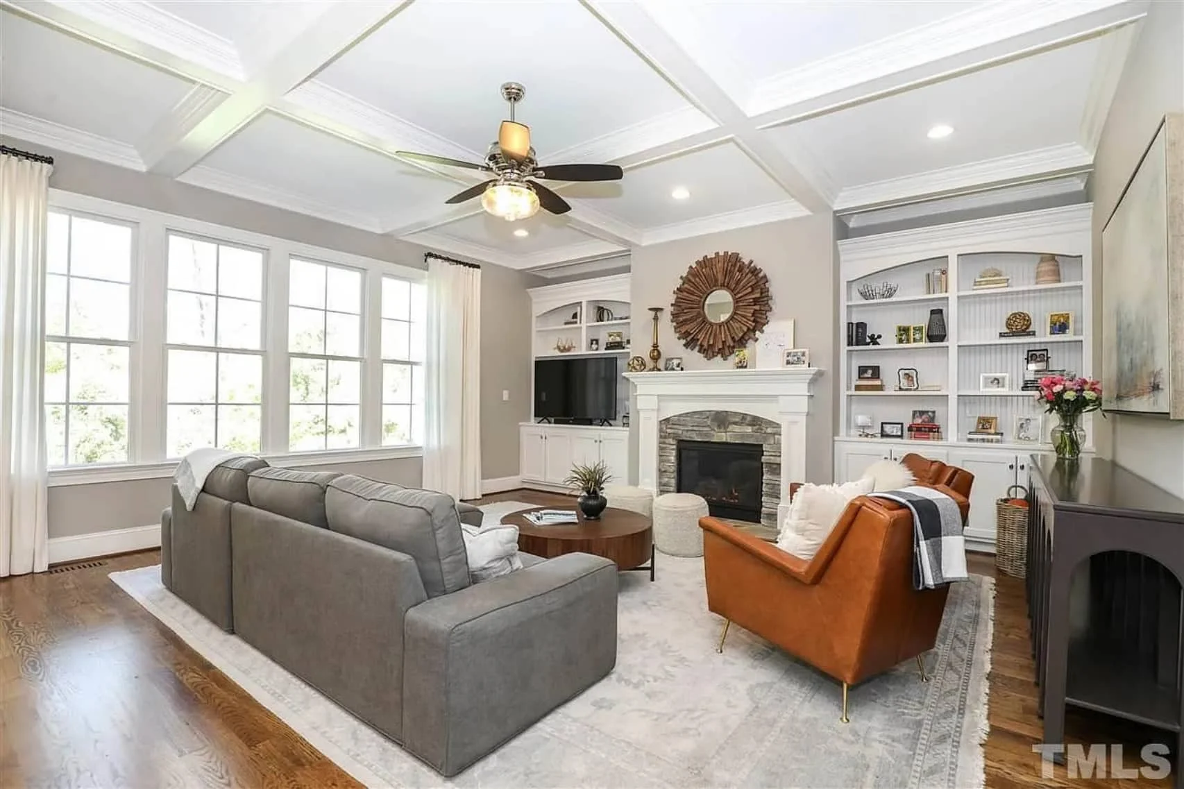 Spacious house Plan with Detailed CAD Floor Plan