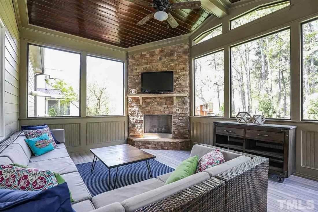 Spacious house Plan with Detailed CAD Floor Plan