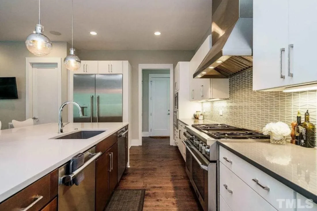 Luxury Modern house Plan with Spacious Floor Plan & CAD Designs