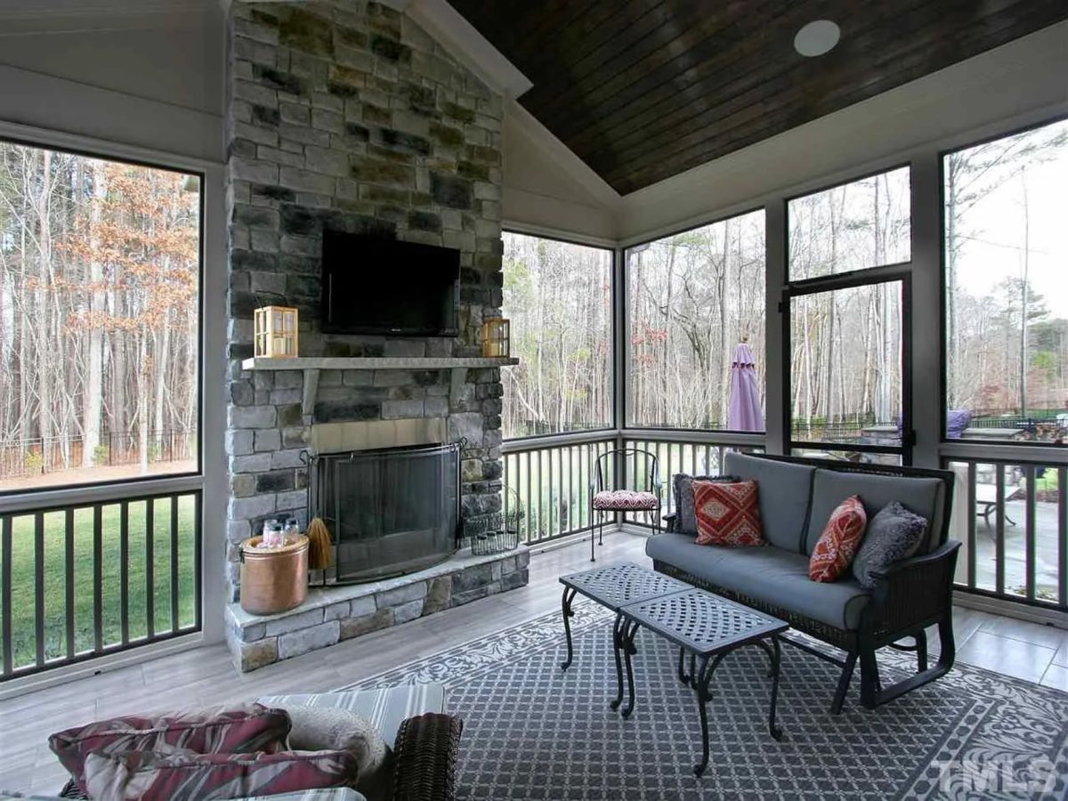 Beautiful 5-Bedroom house Plan with CAD Floor Plans & Designs