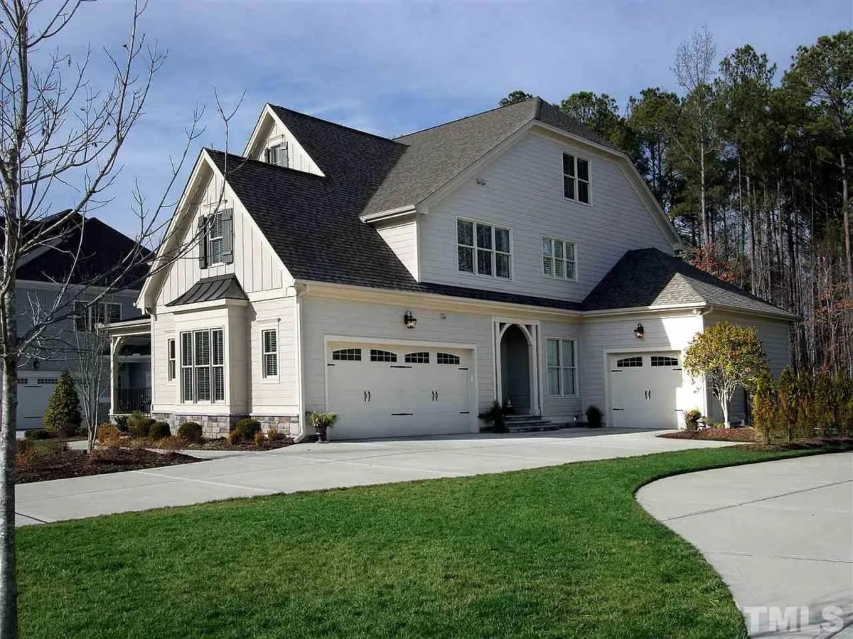 Beautiful 5-Bedroom house Plan with CAD Floor Plans & Designs