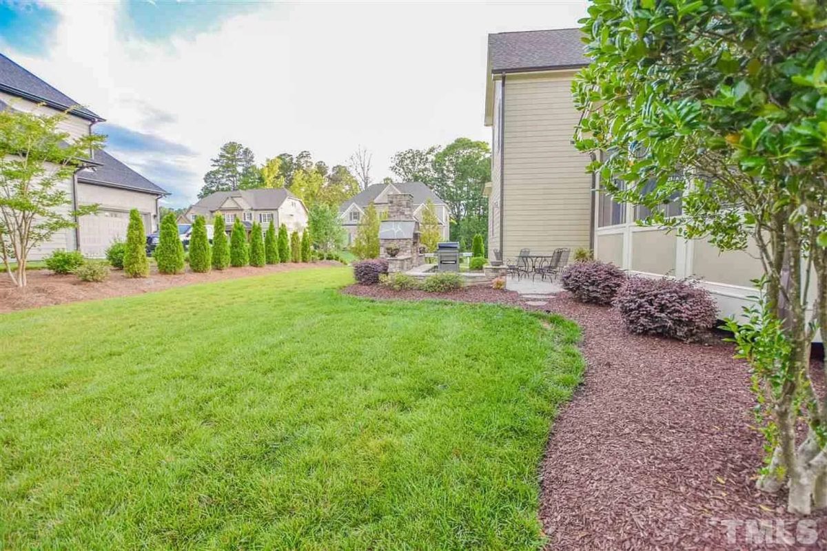 Modern house Plan with 3 Floors, CAD & Spacious Layout