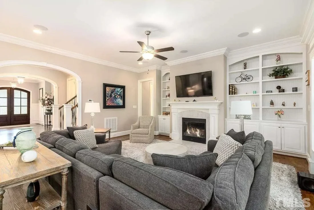 Elegant house Plan with CAD Designs and Traditional Blueprint