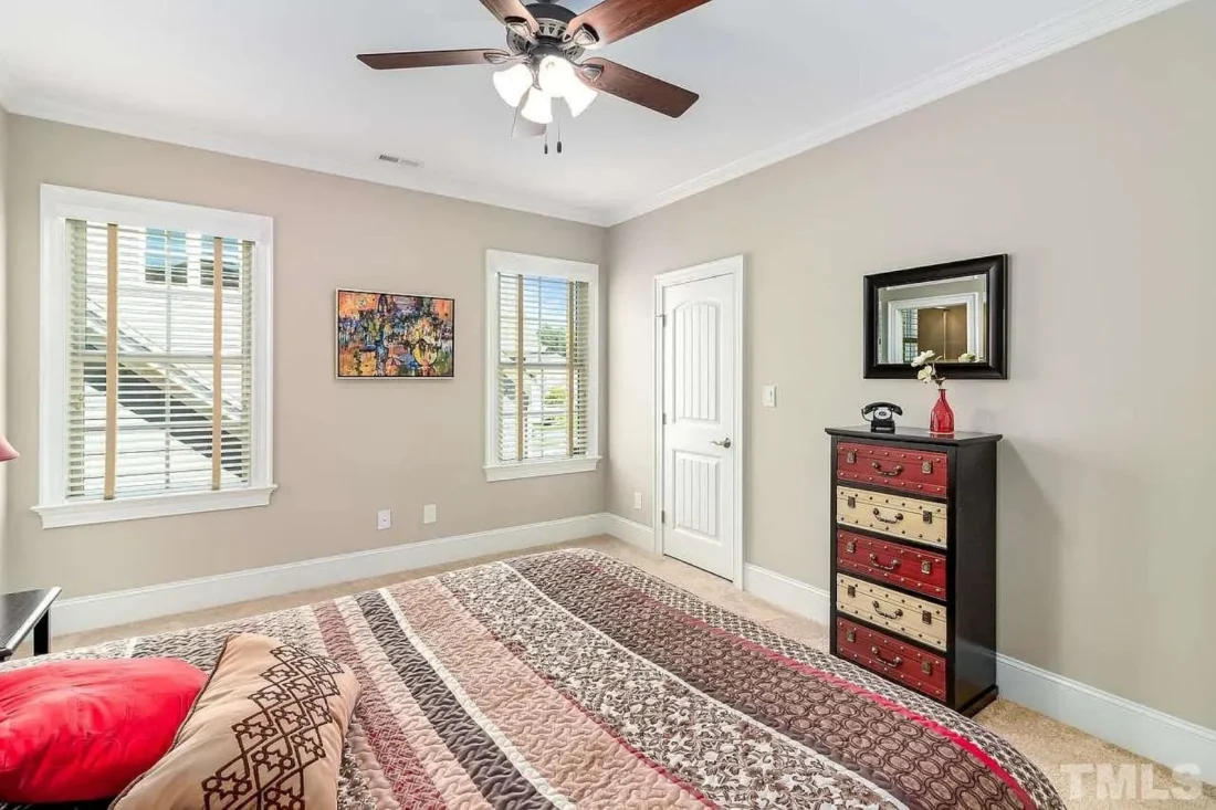 Elegant house Plan with CAD Designs and Traditional Blueprint