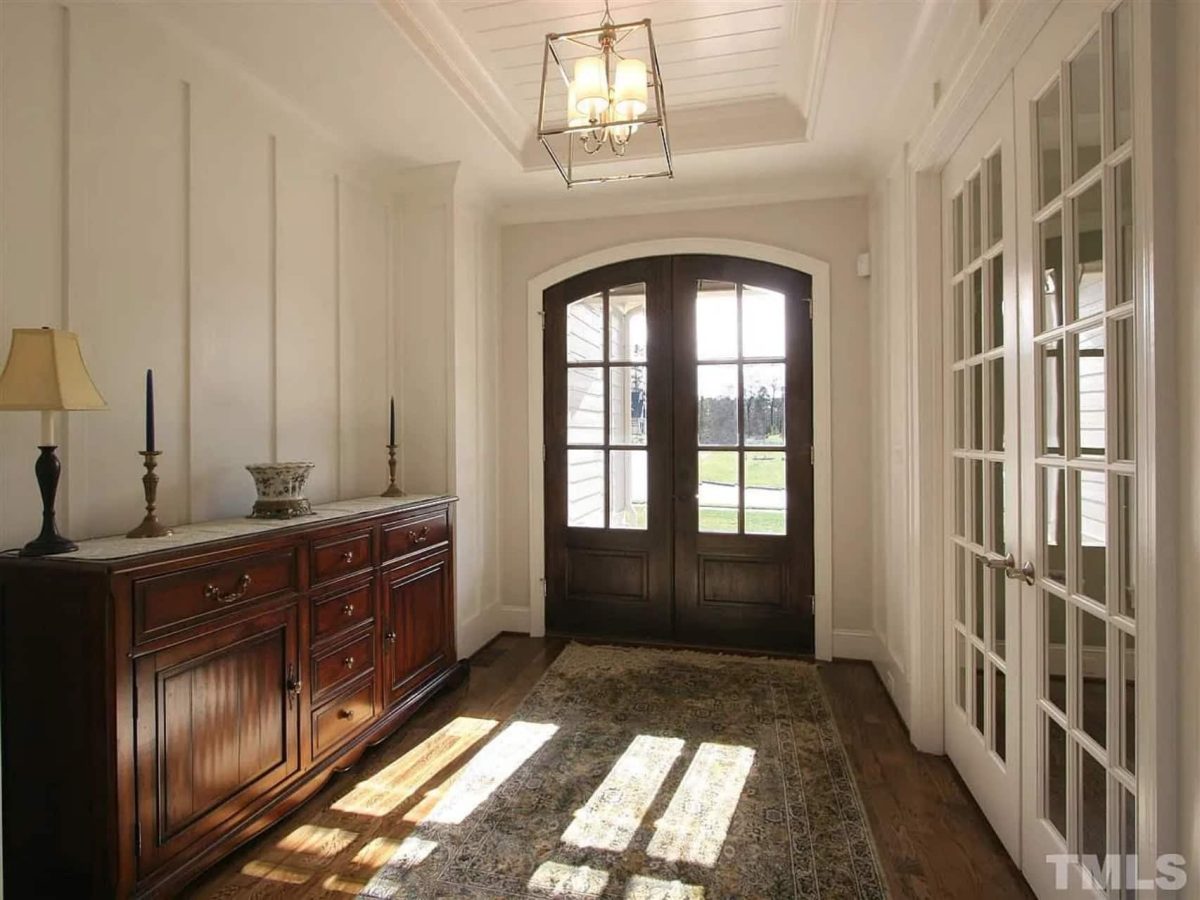 Modern Suburban house Plan with Blueprint & CAD Designs