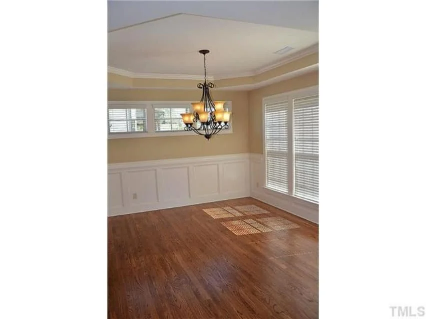 13-1246 HOUSE PLAN - Modern Suburban House Plan with Detailed Floor Blueprint CAD 17 Modern Suburban house Plan with Detailed Floor Blueprint CAD