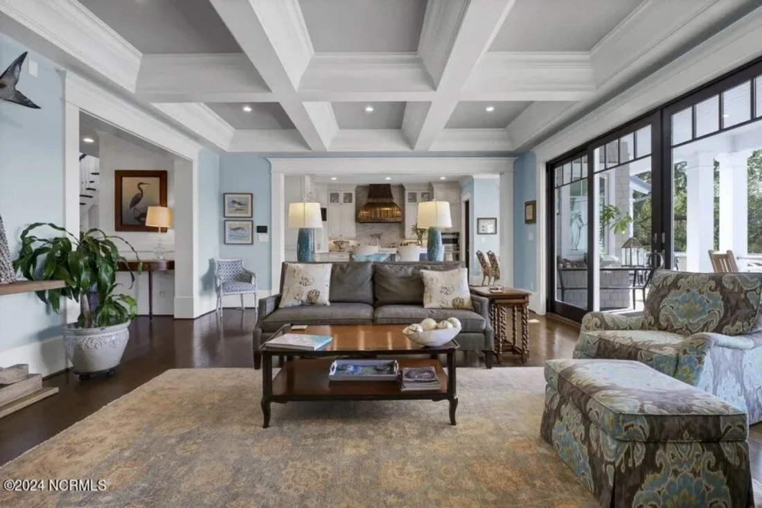 Elegant house Plan with CAD Designs & Blueprint Details