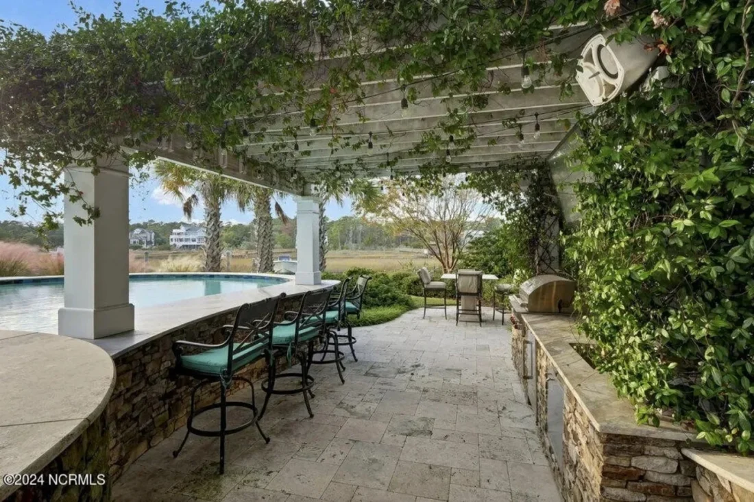 Elegant house Plan with CAD Designs & Blueprint Details