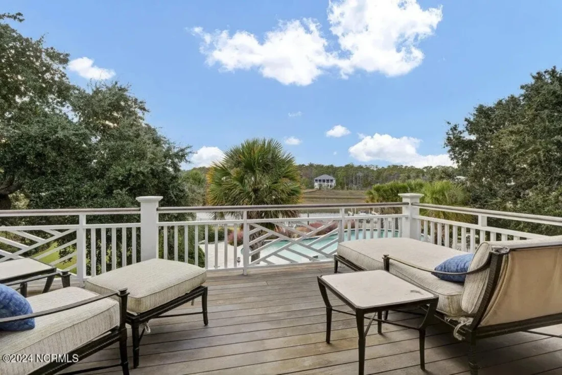 Elegant house Plan with CAD Designs & Blueprint Details