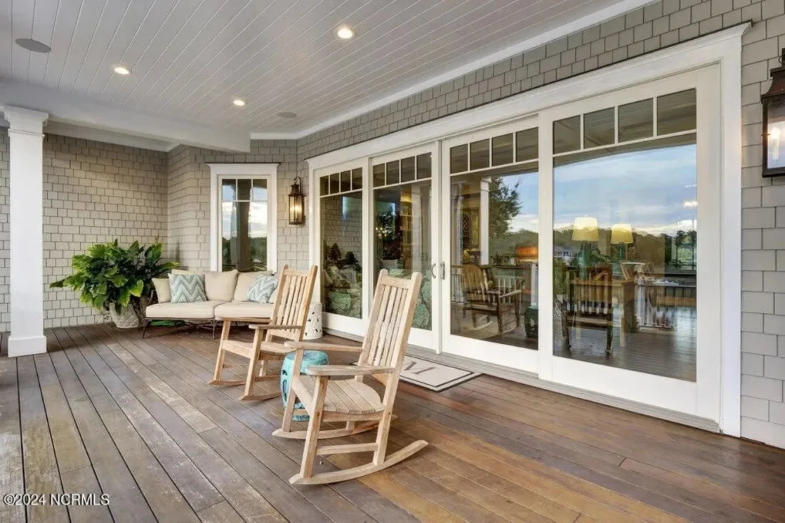 Elegant house Plan with CAD Designs & Blueprint Details