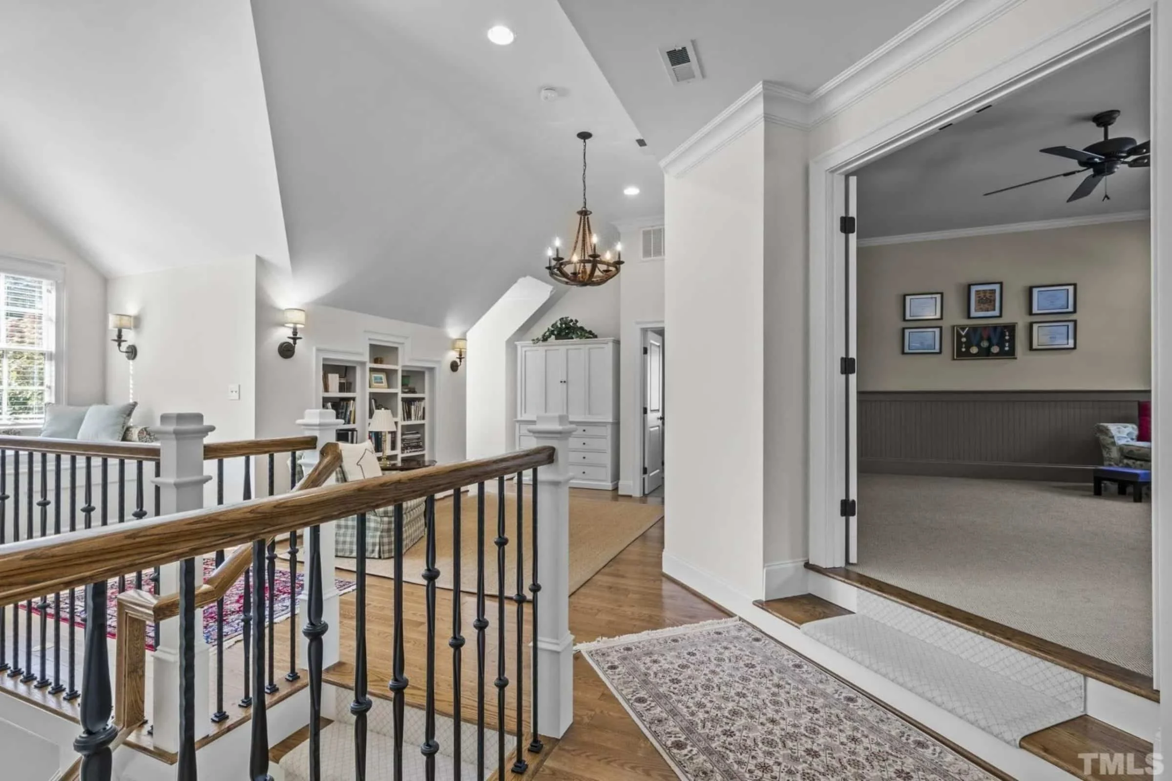 Custom house Plan with 4 Bedrooms, CAD Blueprints & Designs