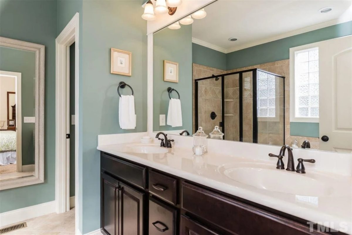 Traditional house Plan with CAD Designs, Fireplace & Porches