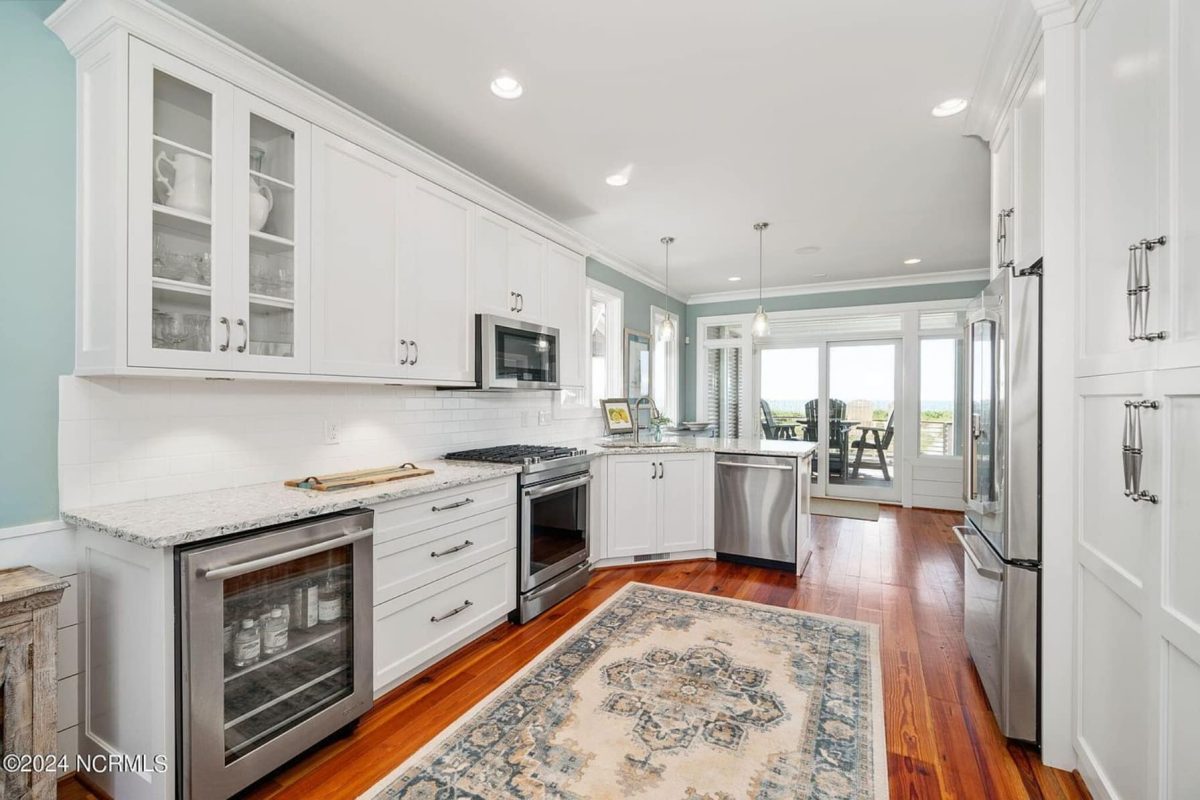 Luxury house Plan with 3 Floors, Modern Designs & Coastal Views