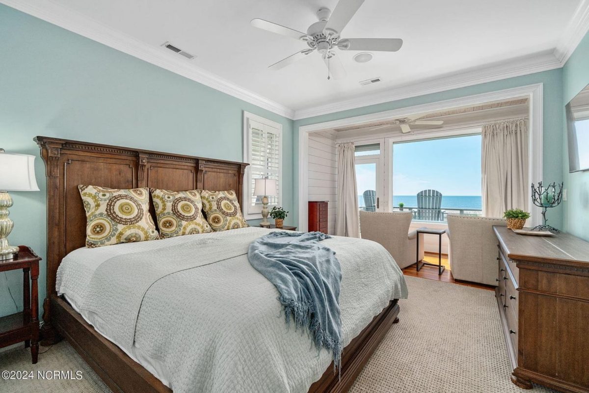 Luxury house Plan with 3 Floors, Modern Designs & Coastal Views