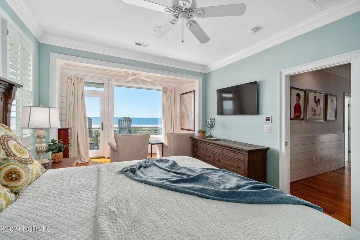 Luxury house Plan with 3 Floors, Modern Designs & Coastal Views