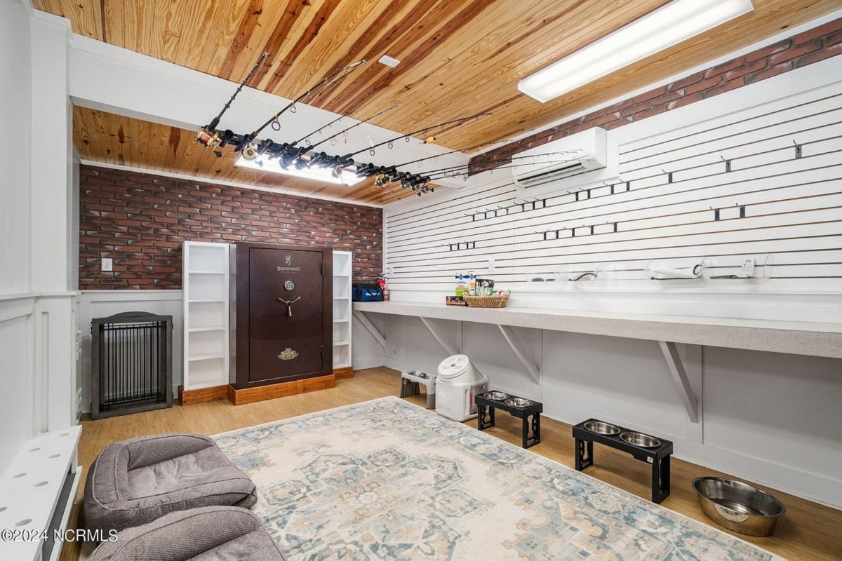 Luxury house Plan with 3 Floors, Modern Designs & Coastal Views