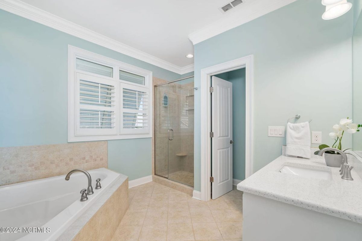 Luxury house Plan with 3 Floors, Modern Designs & Coastal Views