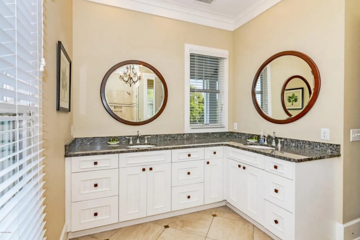 Charming house Floor Plan: Coastal Blueprint with 2 Floors