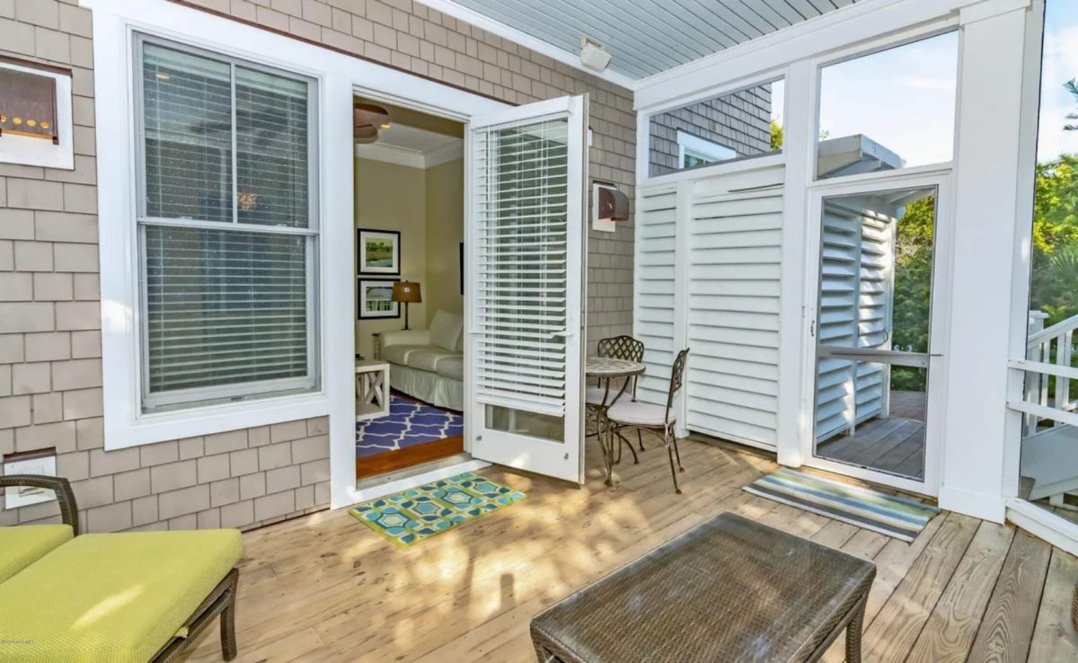 Charming house Floor Plan: Coastal Blueprint with 2 Floors