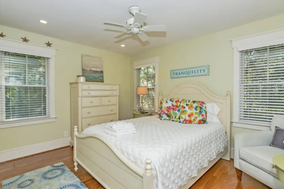 Charming house Floor Plan: Coastal Blueprint with 2 Floors