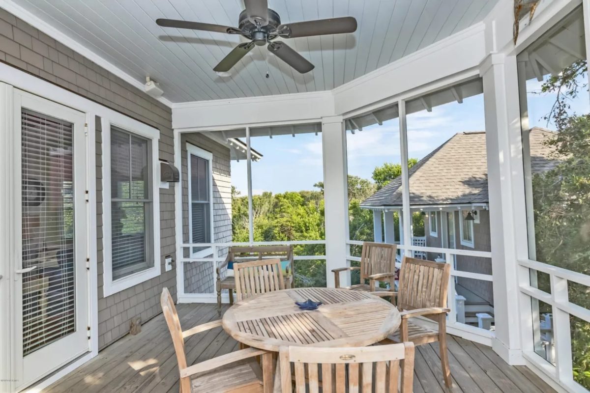 Charming house Floor Plan: Coastal Blueprint with 2 Floors