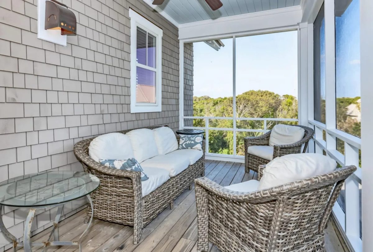 Charming house Floor Plan: Coastal Blueprint with 2 Floors