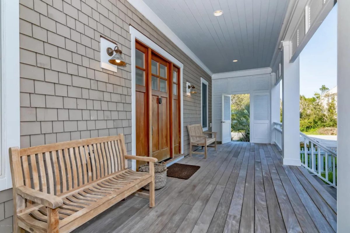 Charming house Floor Plan: Coastal Blueprint with 2 Floors