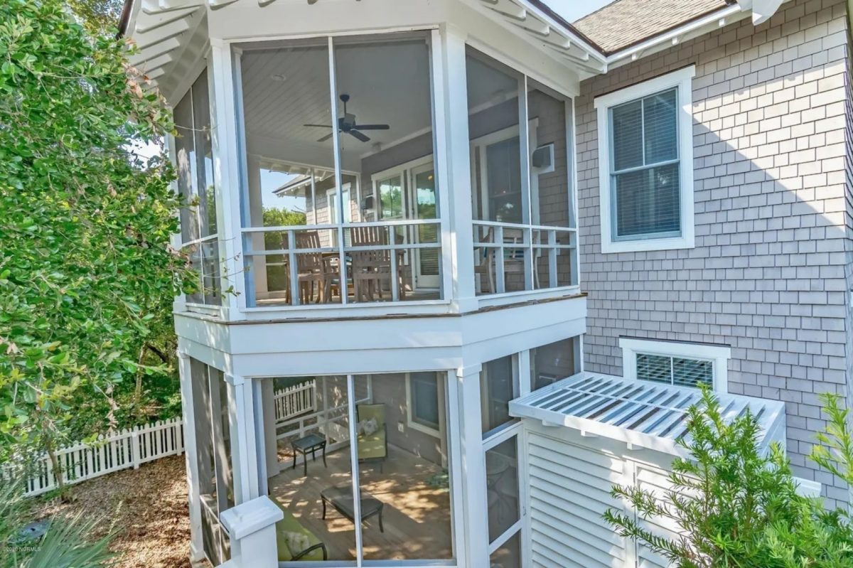 Charming house Floor Plan: Coastal Blueprint with 2 Floors