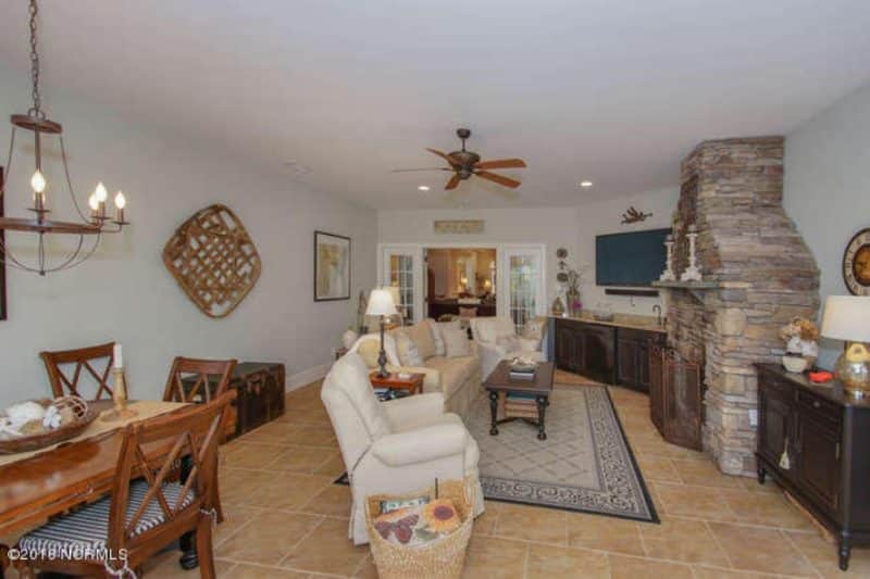 Elegant Colonial Revival house Plan with CAD Designs and Floor Plans