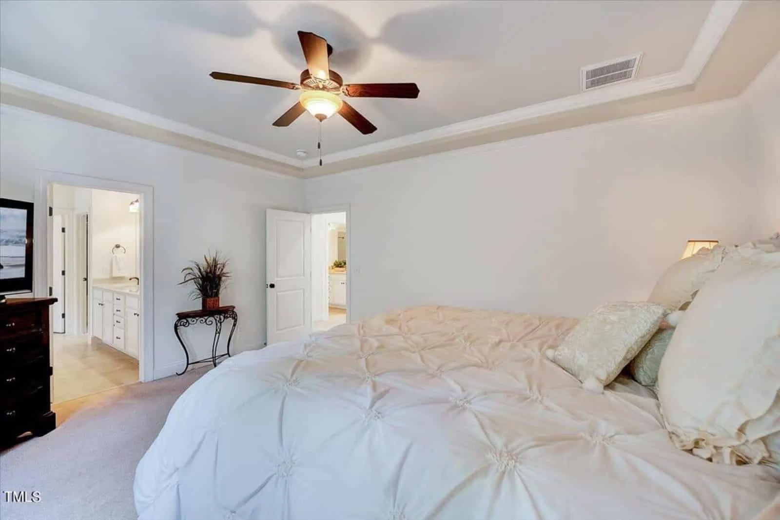 10-1653 HOUSE PLAN - 6-Bed, 5.5-Bath, 3908 SF Modern Duplex House Plan 23 Modern Duplex house Plan with Architecture and CAD Designs