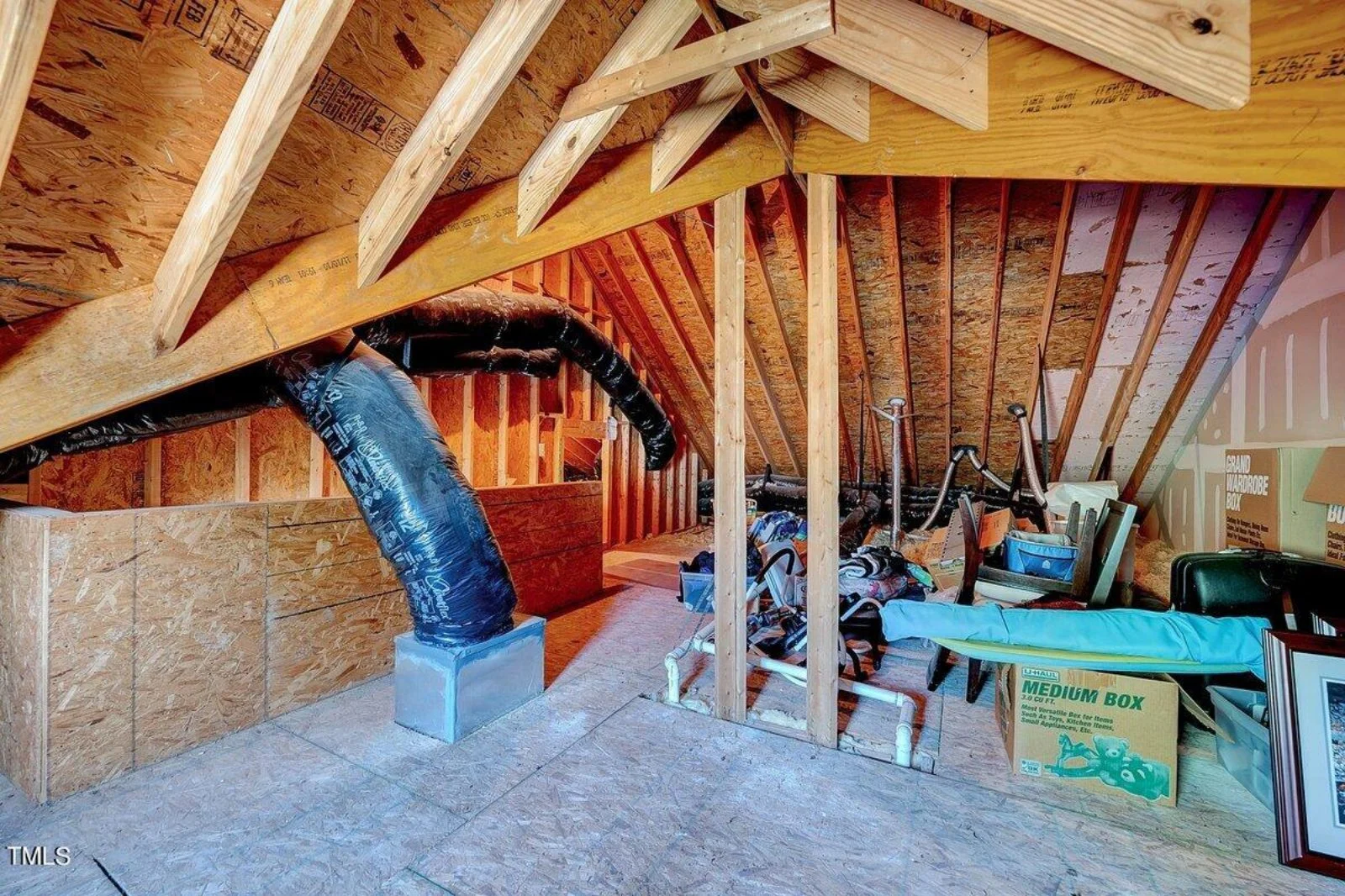 10-1653 HOUSE PLAN - 6-Bed, 5.5-Bath, 3908 SF Modern Duplex House Plan 17 Modern Duplex house Plan with Architecture and CAD Designs