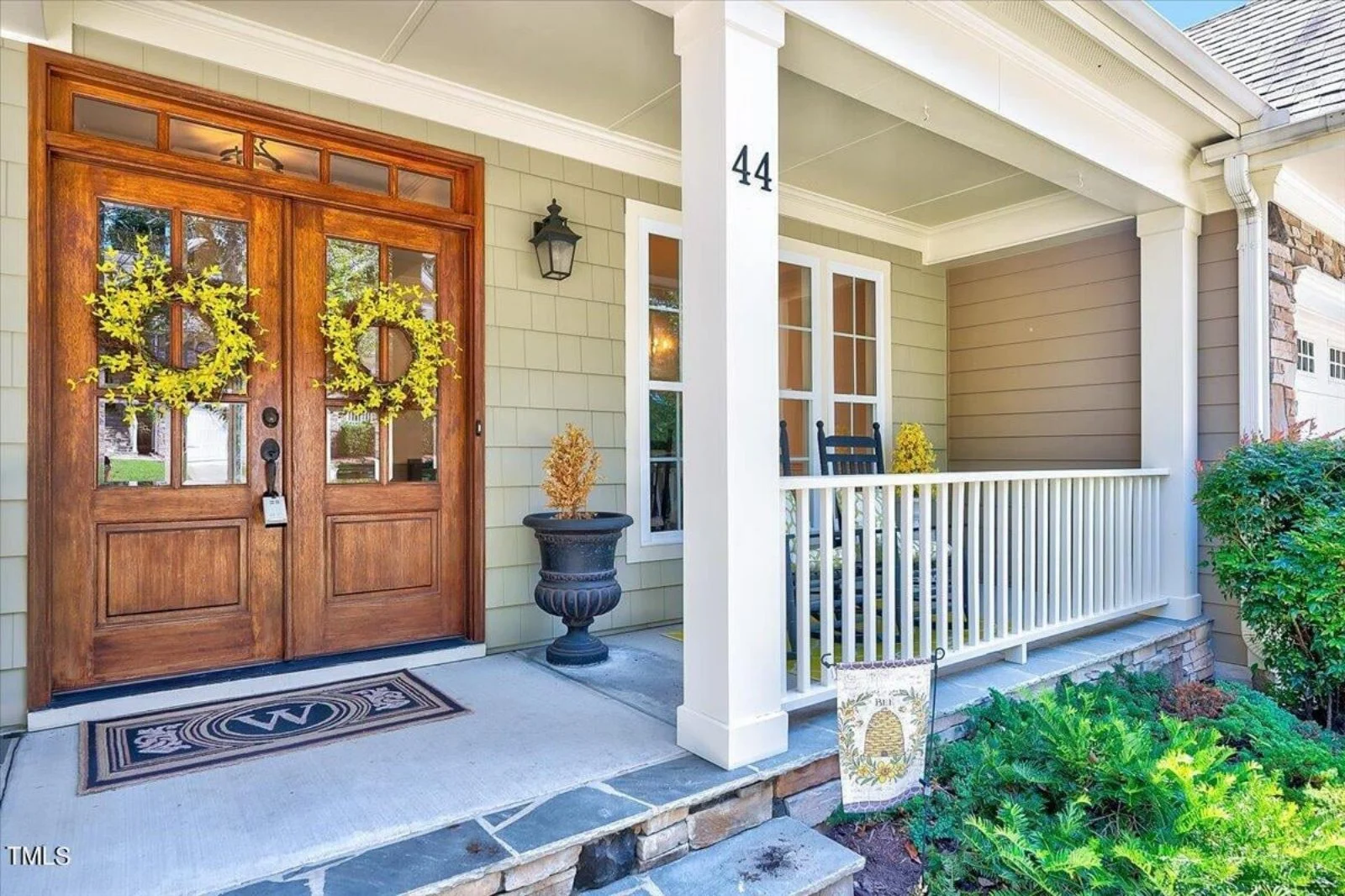 10-1653 HOUSE PLAN - 6-Bed, 5.5-Bath, 3908 SF Modern Duplex House Plan 8 Modern Duplex house Plan with Architecture and CAD Designs