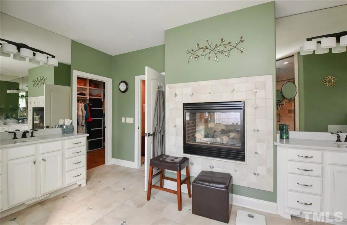 Modern Craftsman house Plan with 3 Floors and Luxury Features