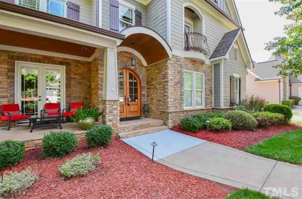 Modern Craftsman house Plan with 3 Floors and Luxury Features